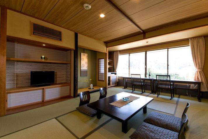 Saginoyusou Hotel Jaszugi Kültér fotó